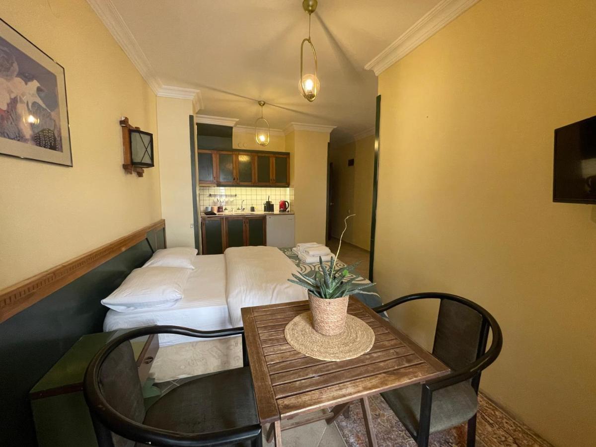 Amphora Rooms Фоча Екстер'єр фото