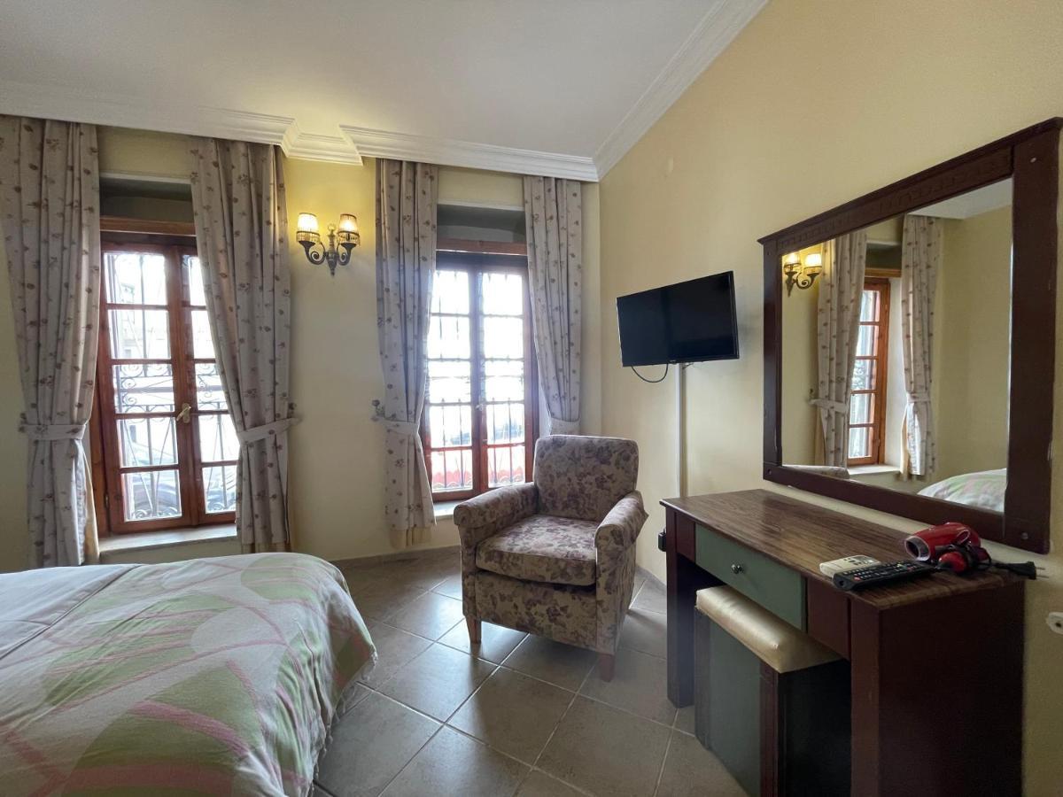Amphora Rooms Фоча Екстер'єр фото
