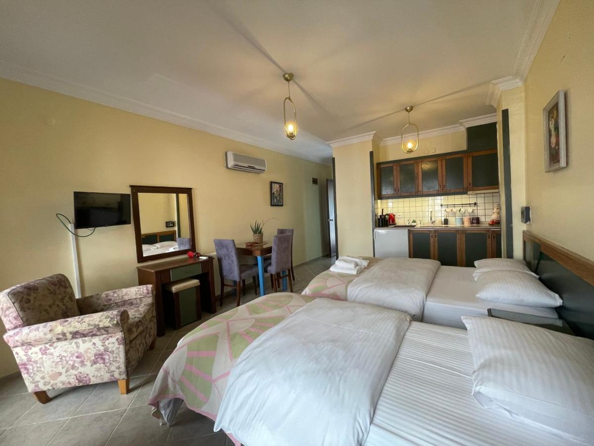 Amphora Rooms Фоча Екстер'єр фото